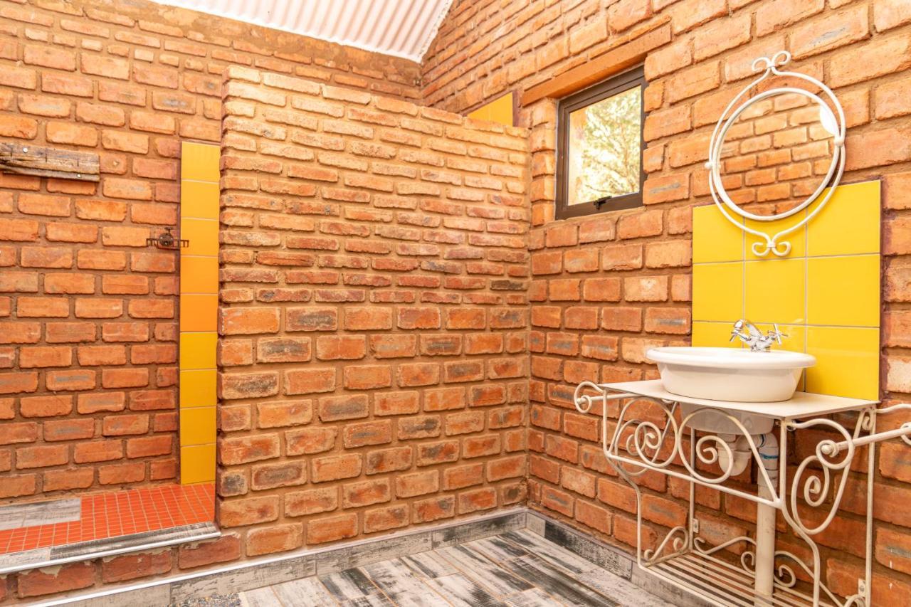 Otavi Vineyards Self-Catering & Camping エクステリア 写真