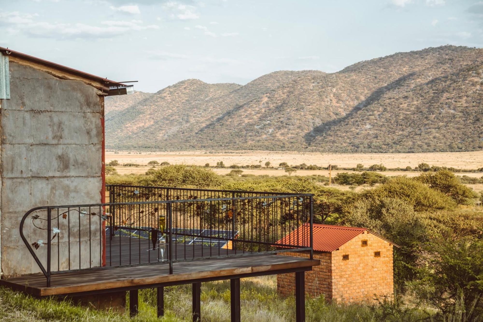 Otavi Vineyards Self-Catering & Camping エクステリア 写真