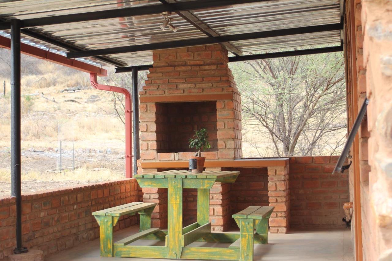 Otavi Vineyards Self-Catering & Camping エクステリア 写真